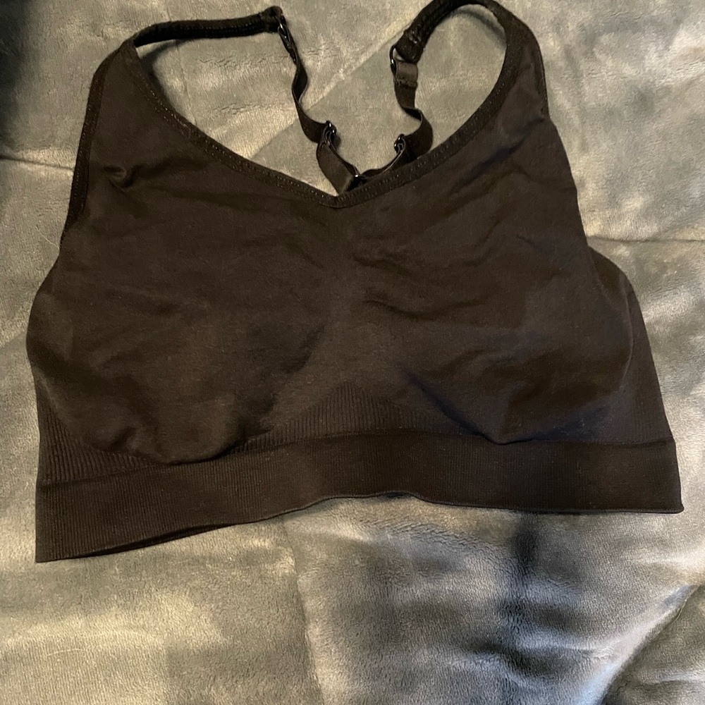 Old navy sports bra